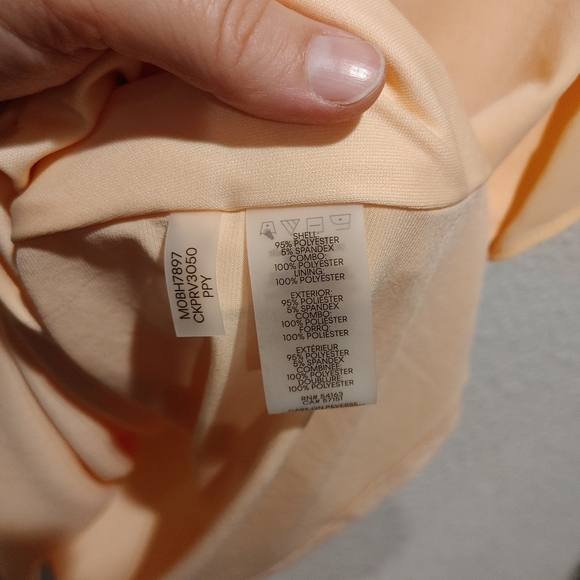 Calvin Klein flutter sleeve top, peach, L - Picture 5 of 6